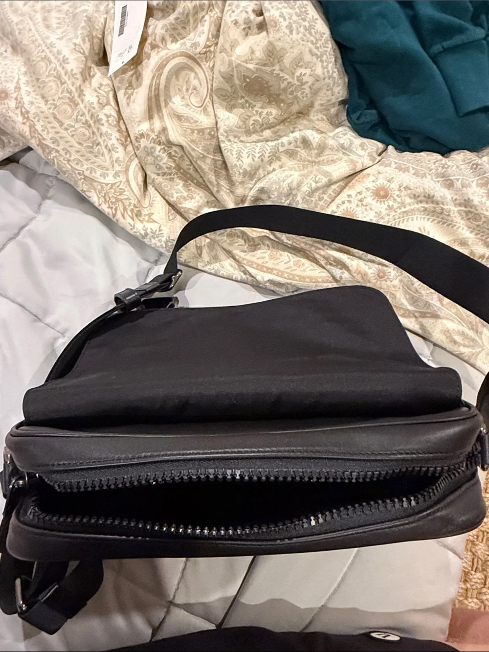 Coach Black Leather Men’s Messenger Bag with Silver Buckles